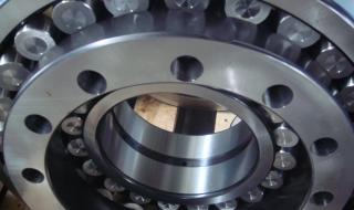 双列圆柱滚子轴承